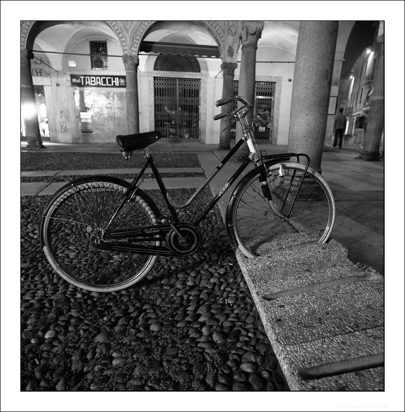 Piazza 5 - ©copyright Marco Giardini